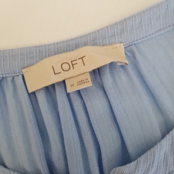 LOFT Popover blouse with bell sleeves M - Picture 5 of 8